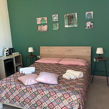 Assaje Guestroom ออลเบีย ภายนอก รูปภาพ