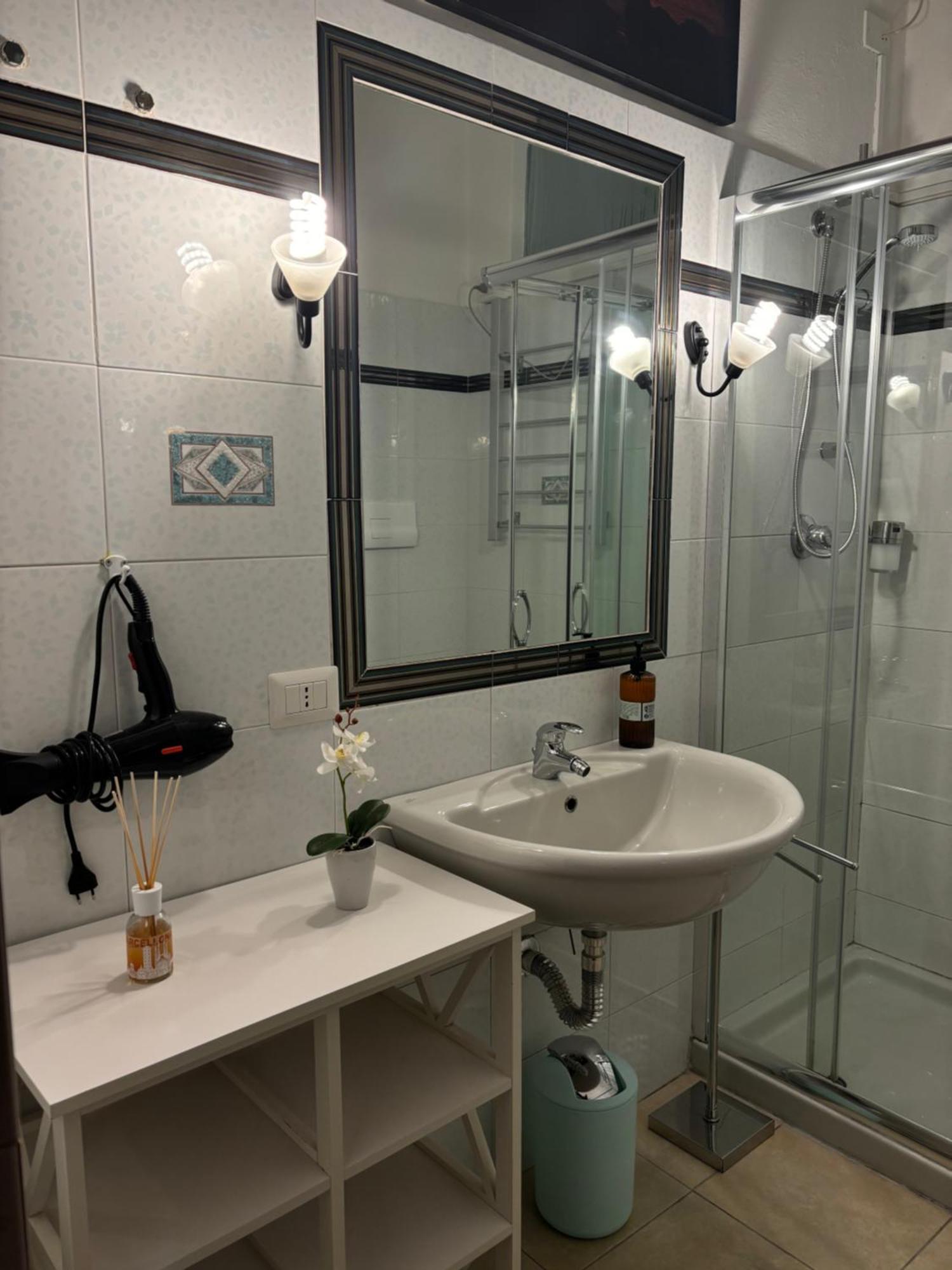 Assaje Guestroom ออลเบีย ภายนอก รูปภาพ